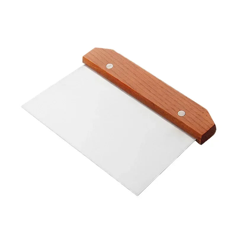 Pastry Cutters & Scraper